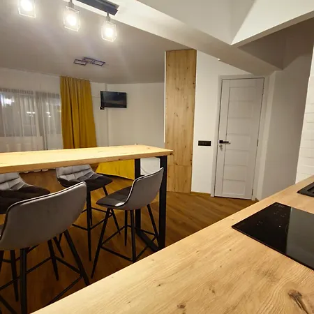 Central Nest Apartment Brasov Room photo